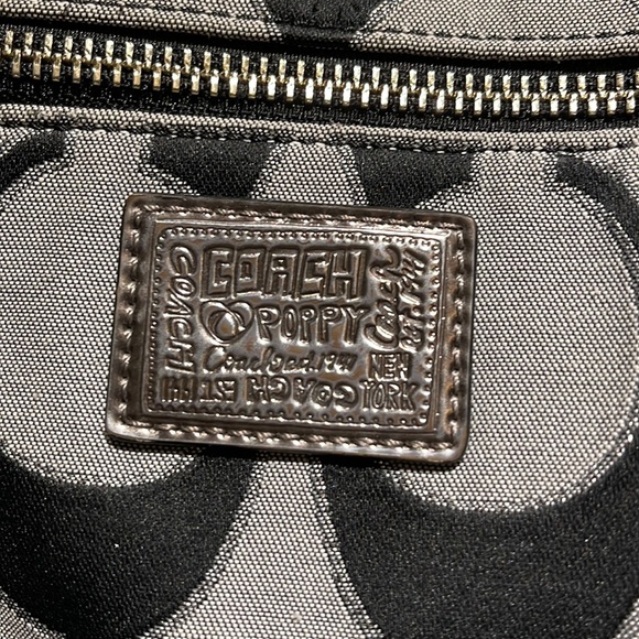 Coach Poppy crossbody - Picture 2 of 7